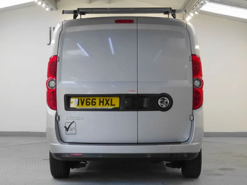 Vauxhall Combo 2000 1.3 CDTI 16V eFLEX H1 Sportive Van Start Stop 2016