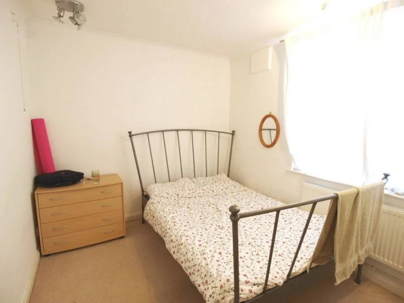 2 bedrooms flat, 59 Pages Hill Muswell Hill London