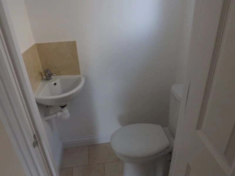 3 bedrooms house, 30 R Apsley Road South Norwood London