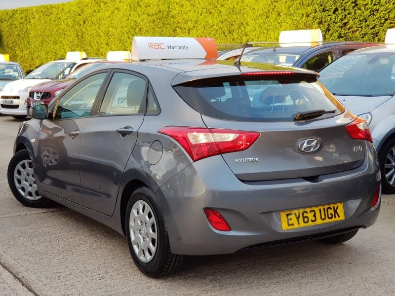 Hyundai i30 1.4 CLASSIC 5-Dr *ONLY 20,000 MILES* 2013