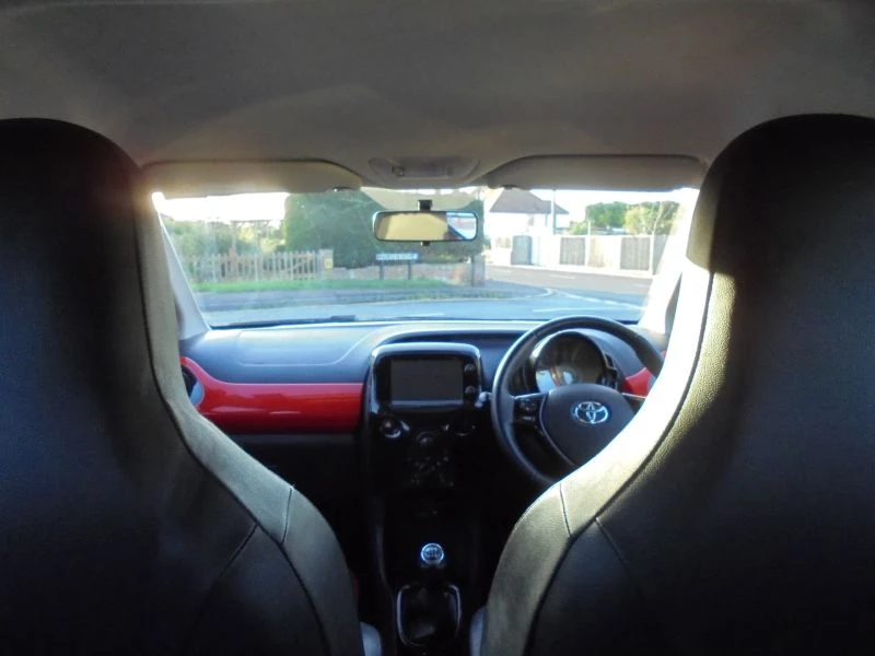 Toyota Aygo X-Pression VVT-i 5 Dr 2015