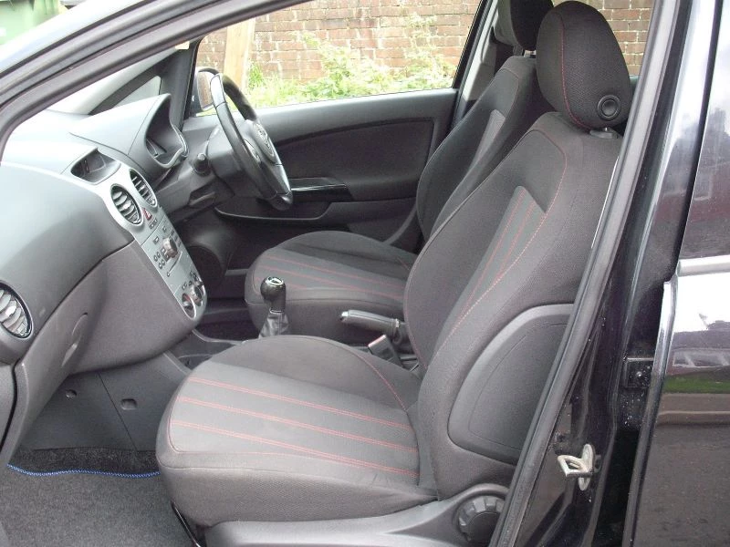 Vauxhall Corsa SXI A/C 16V 5-Door 2009