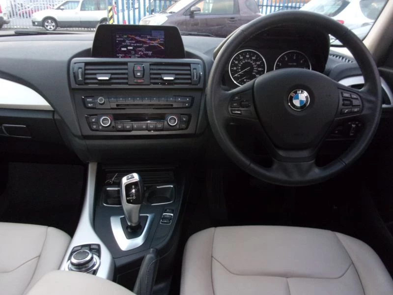 BMW 1 Series 2.0 118d SE Hatchback 5dr Diesel Auto Euro 5 [s/s] [143 ps] 2014