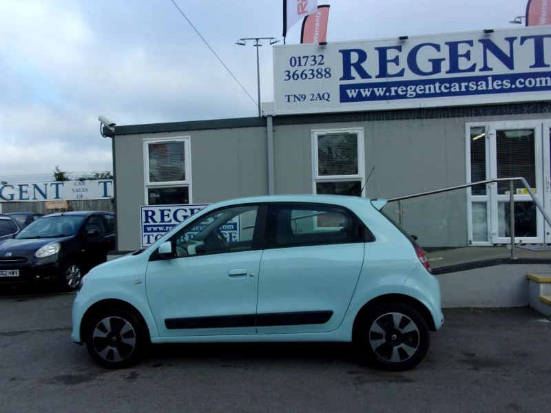 Renault Twingo 1.0 SCe Play Hatchback 5dr Petrol Manual Euro 6 [70 ps] 2016