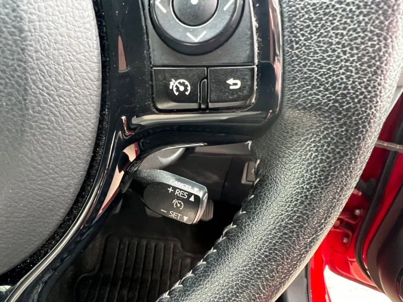 Toyota Yaris VVT-I ICON 5-Door 2017