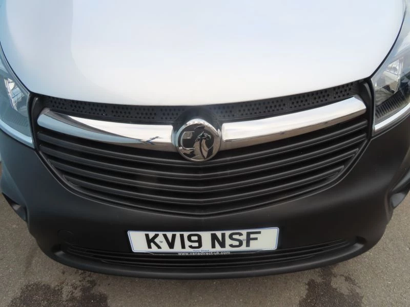 Vauxhall Vivaro 1.6 CDTI 120 9 SEATER MINIBUS AIR CON LWB 2019
