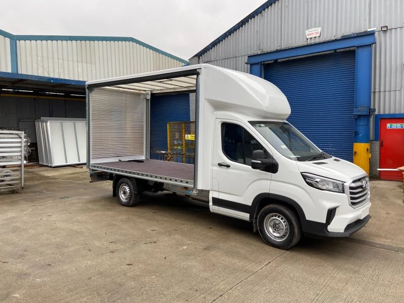 Maxus Deliver 9 LDV 3.5t Aero Curtainsider Body with Roller Shutter 2022