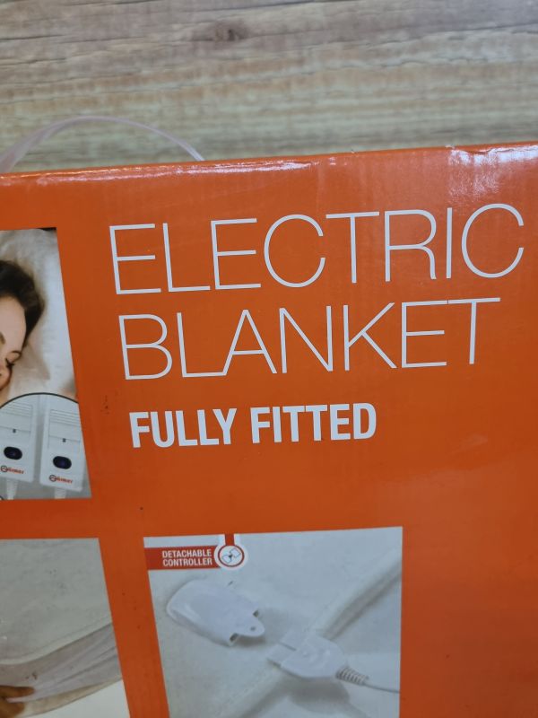 Armer electric blanket