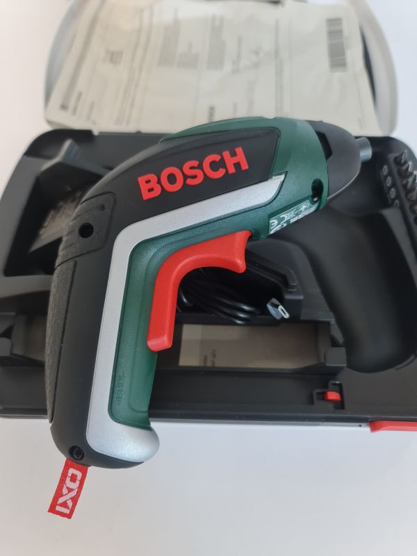 Bosch Cordless Screwdriver Set