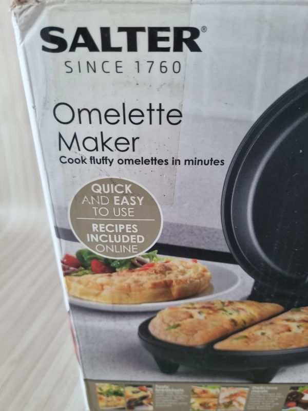 Salter Omelette Maker