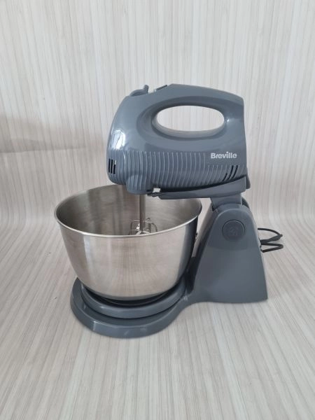 Breville hand and stand mixer