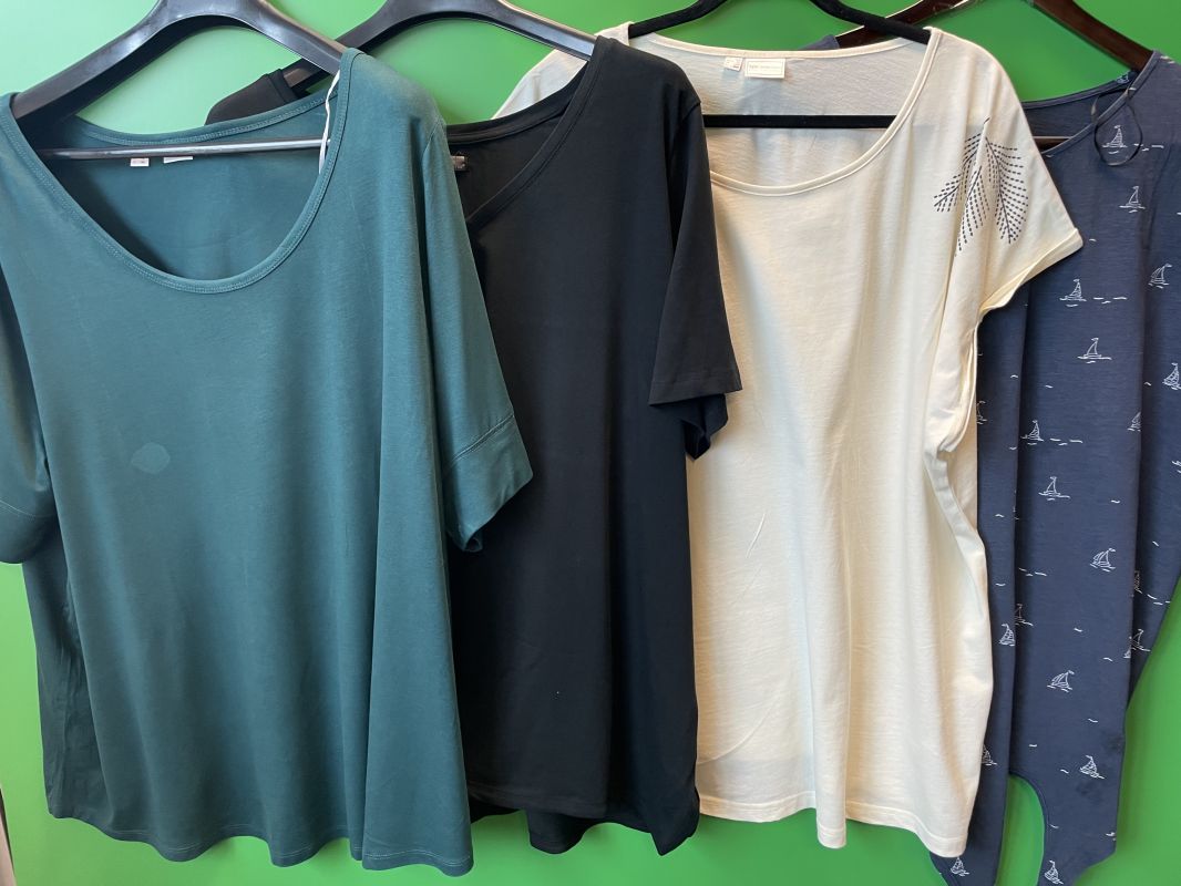 Pack of 4 tops