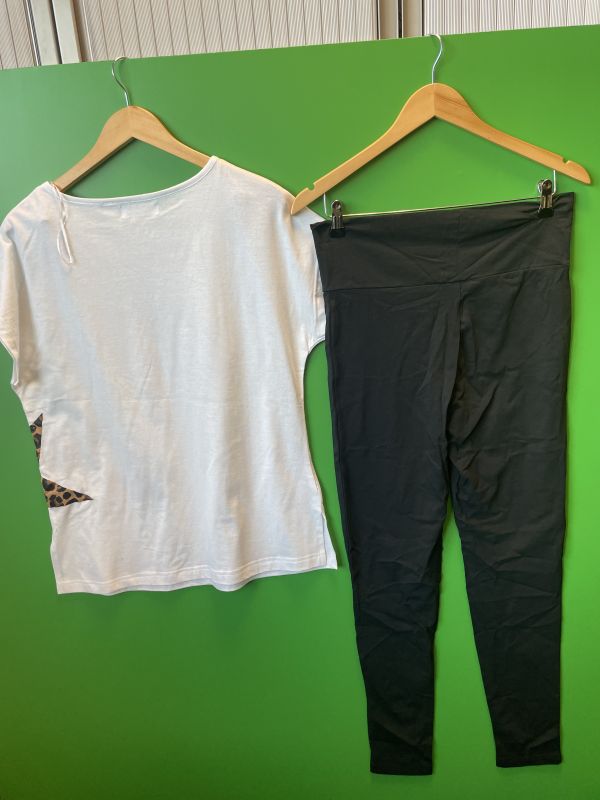 White top and leggings set