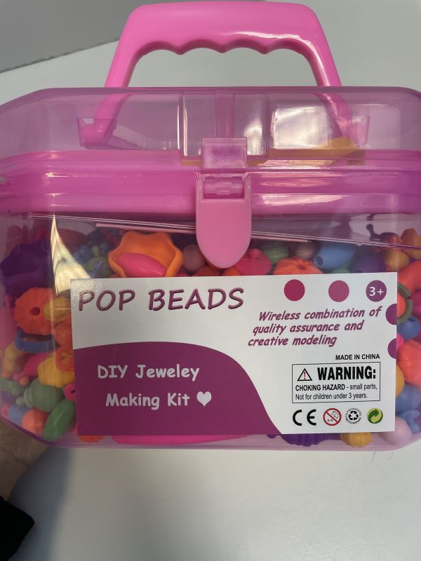 Pop beads jewellery