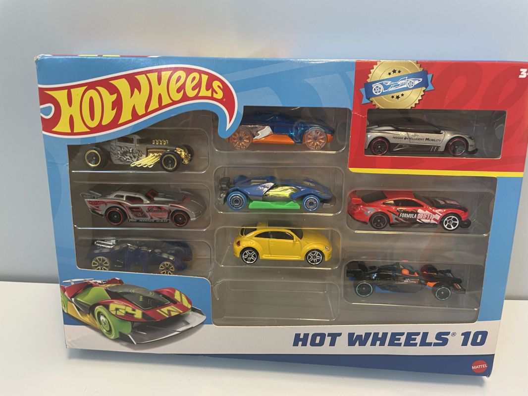 Hot wheels car pack