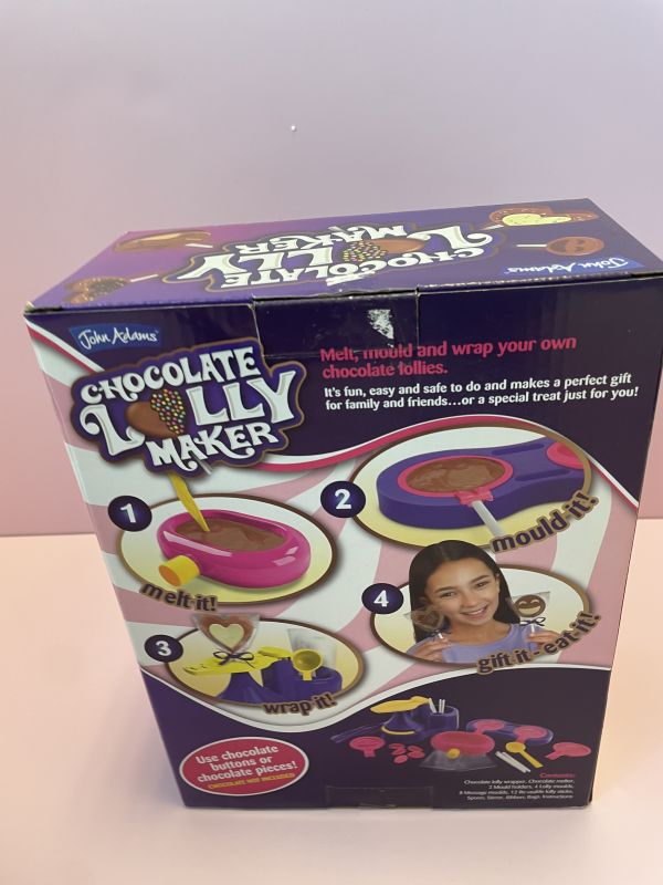 Chocolate lolly maker