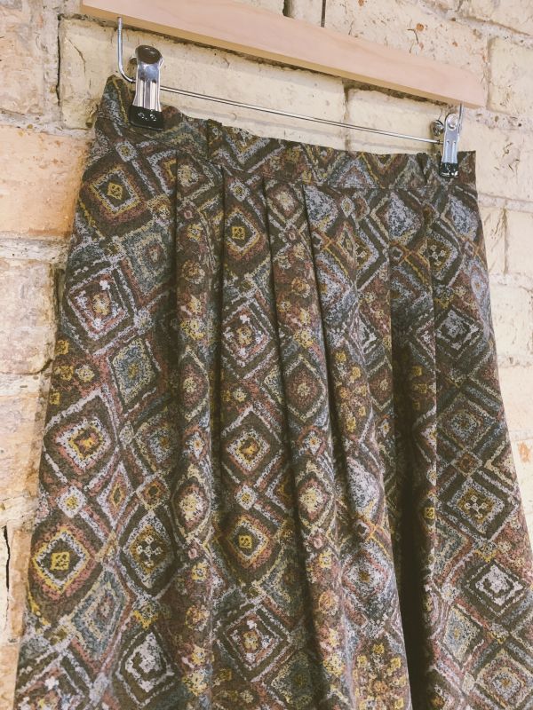 Vintage 1980s patterned skirt size 10