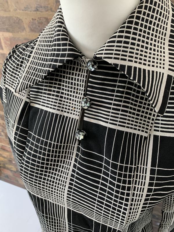 Vintage Eye Catching Grid Print Contrast Collar Dress