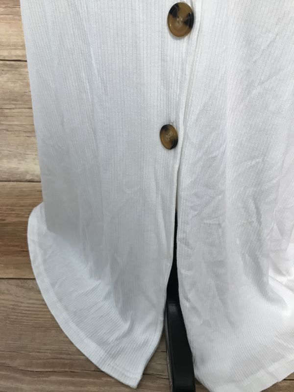 BODYFLIRT Cream Sleeveless Button Dress