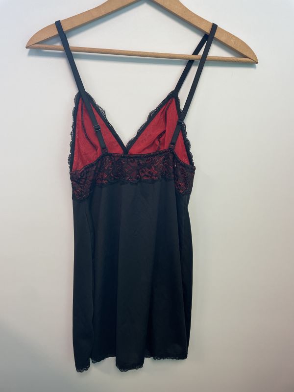 Brand New Black and red negligee