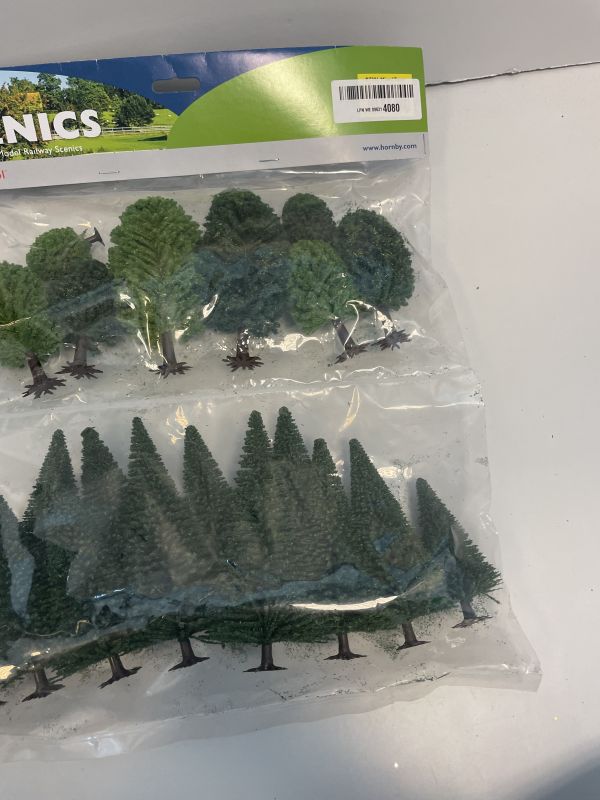 Hornby scale scenic