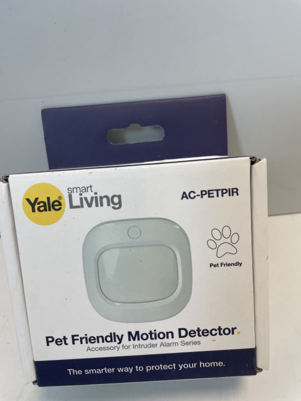 Yale pet friendly motion dectector