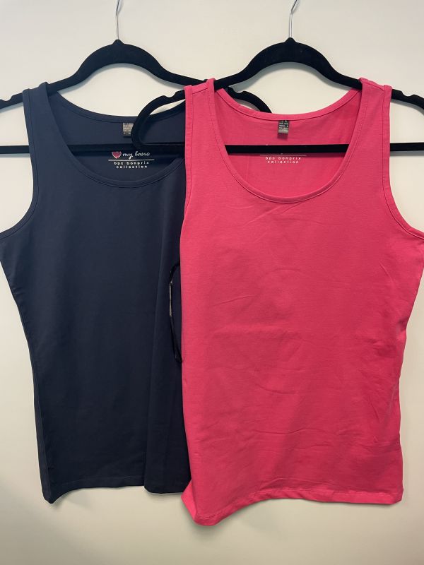 Vest tops