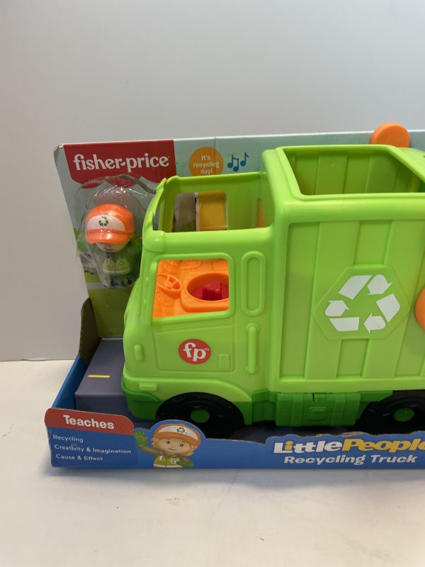 Fisher price recycling truck
