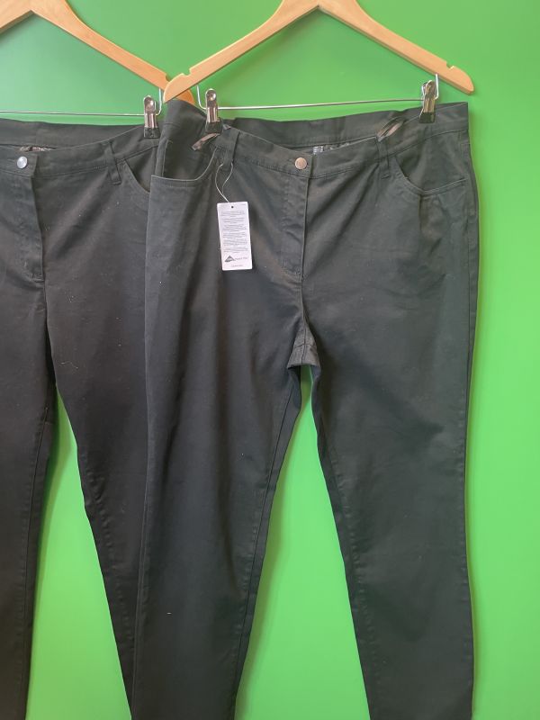 2 pack of black trousers