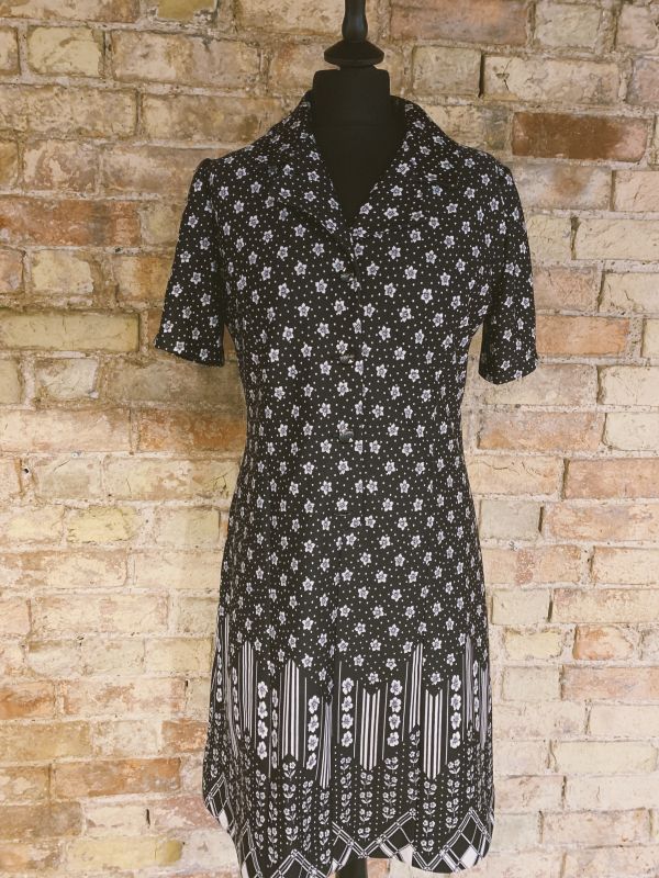 Vintage 1970s black midi shirt dress
