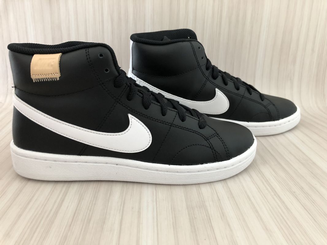NIKE COURT ROYALE 2 MID TOP BLACK & WHITE LACE UP TRAINER