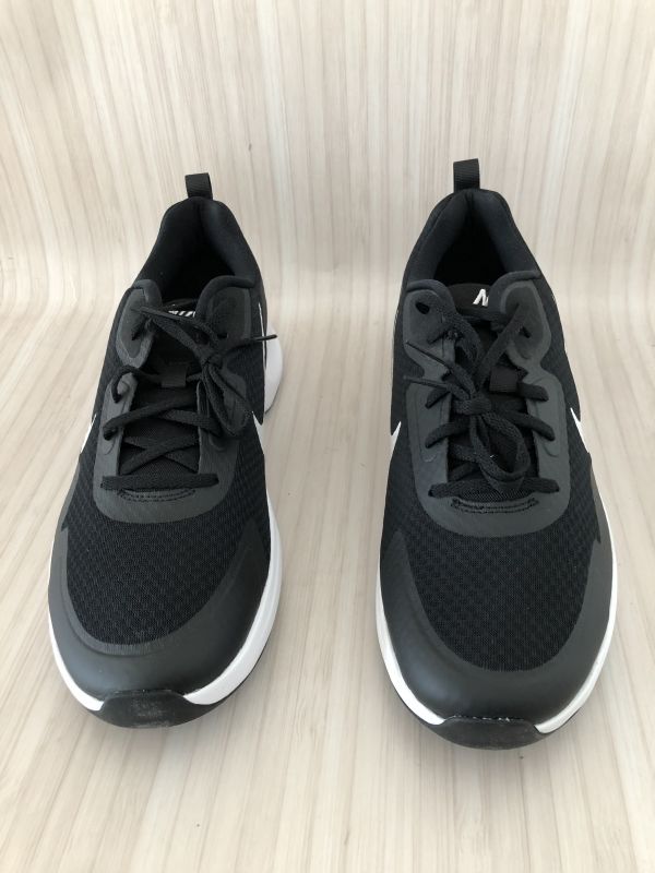 Nike Black/White Comfort Insoles Trainers