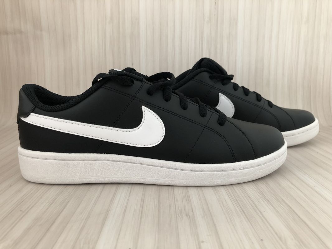 Nike Black/White Leather Trainers