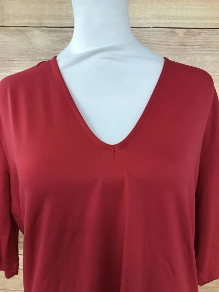 Ashley Brooke Red Short Sleeve V Neck T-Shirt