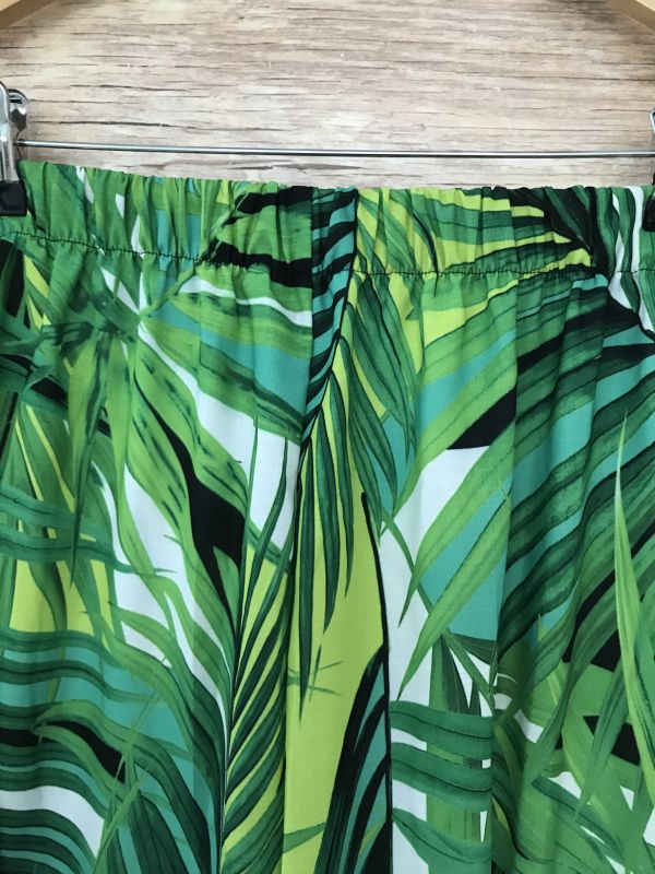 Star from Julien Macdonald Green Leaf Print Wide Leg Trousers