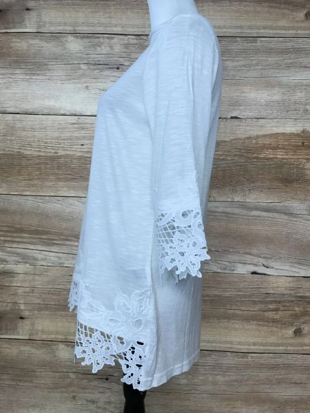 BodyFlirt Ivory Tunic Top with Lace Detail