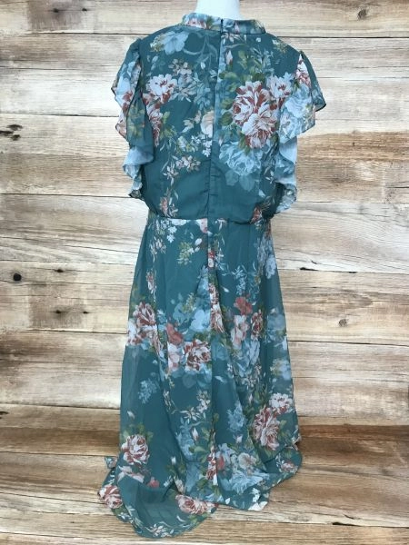 In The Style Floral Dropped Hem Midaxi Dress