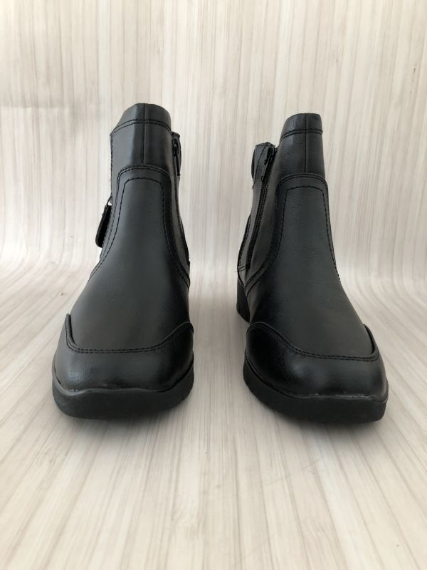 SOFT LINE [JANA] Black Toucan Womens Ankle Boots