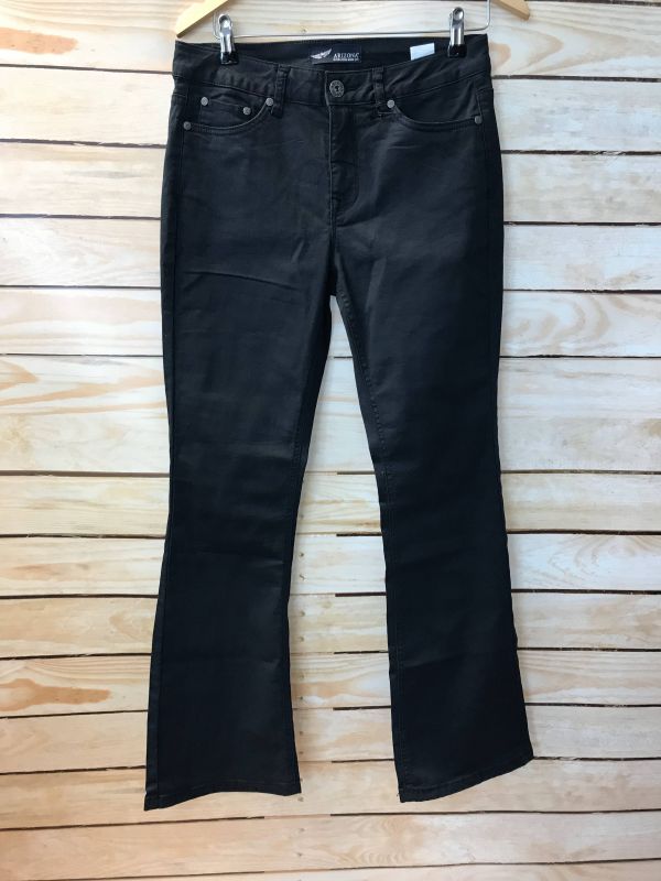 Black arizona jeans