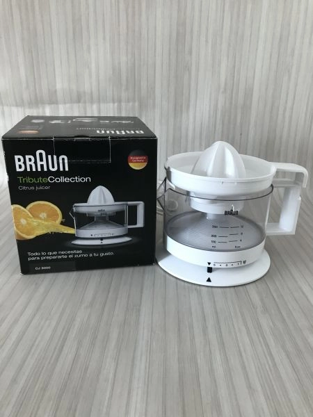 Braun Electric Citrus juicer