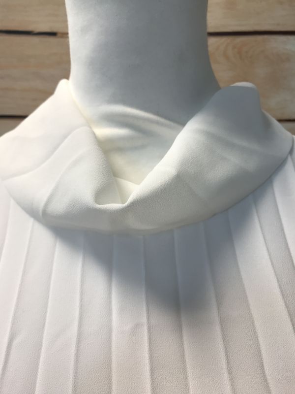 White vest top blouse