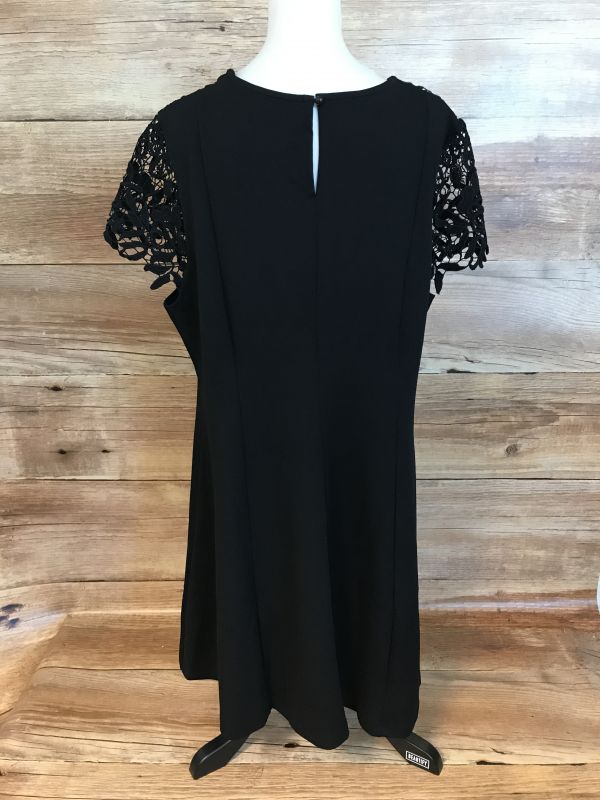 Bodyflirt Black Dress