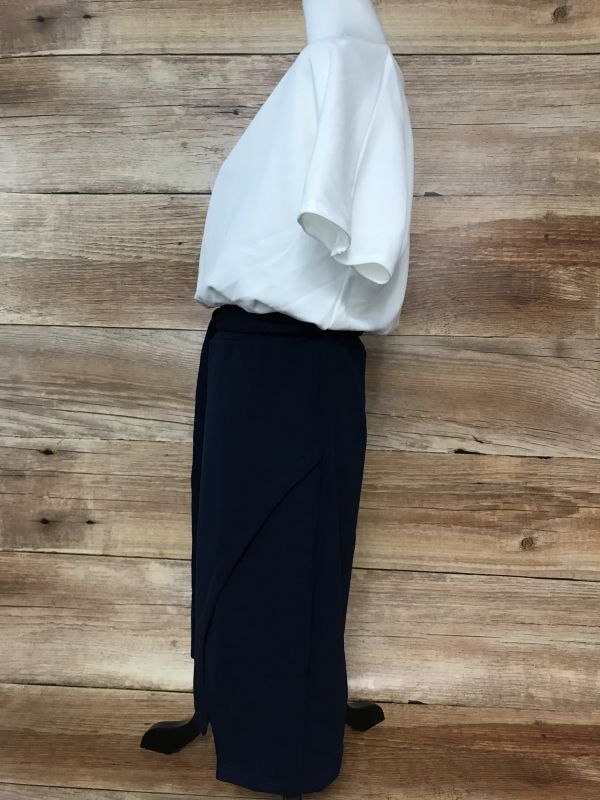 BodyFlirt Navy/Cream Belted Two Tone Dress