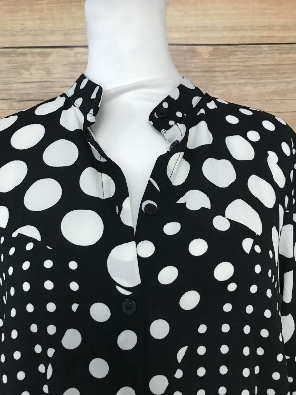 BodyFlirt Black and White Blouse with Polka Dot Design