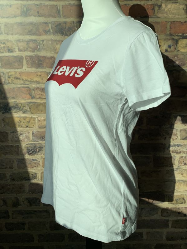 Vintage Levi's The Perfect Tee Batwing Brand Logo Short Sleeves Cotton Jersey T-Shirt White/Red