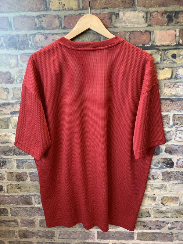 Vintage Nike Short Sleeves Crew Cotton T-Shirt Red Tee With Brand Logo XL