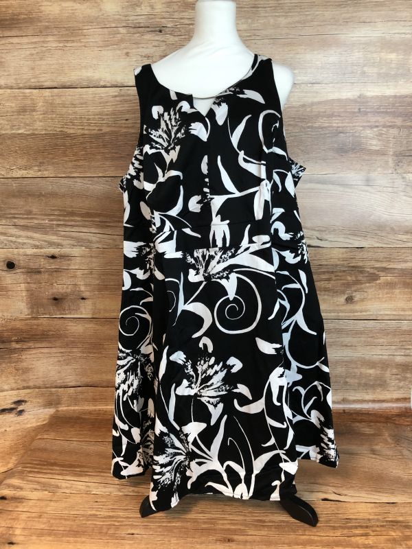 Black and white long top dress