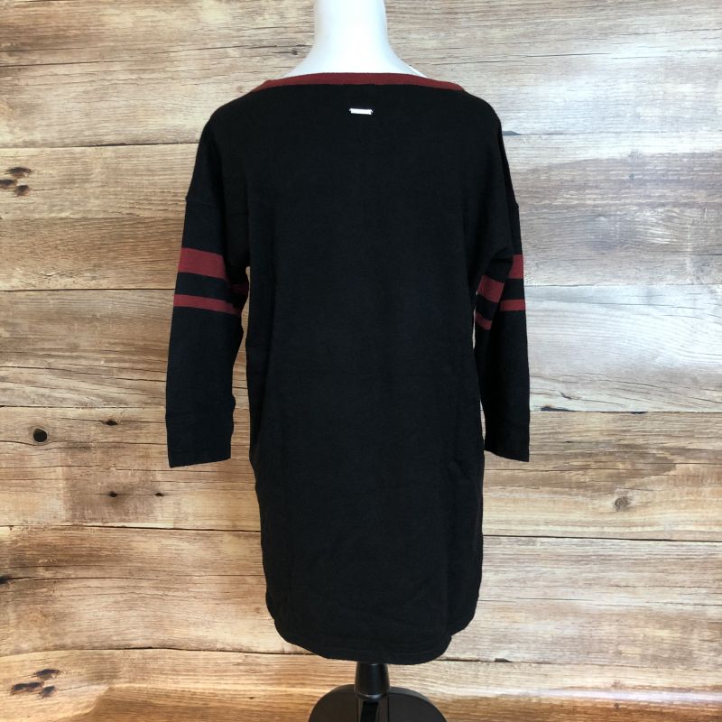 Black and red jumper