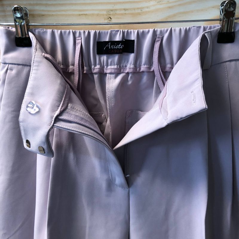 Lilac trousers