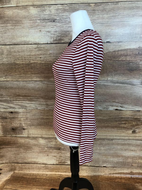Red and white long sleeve top